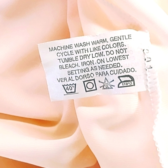 VINTAGE LORRAINE LIGHT PEACH COLOR BUTTON FRONT SHEER NIGHTGOWN - Picture 6 of 7